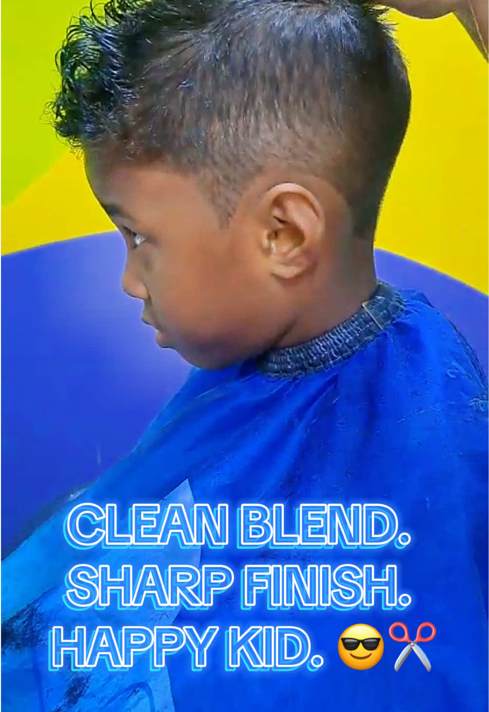 ✨ Fresh Fade Magic at KidStation! ✨ Our barber’s blending game is strong 👌. From smooth transitions to sharp, clean lines - every cut is crafted with precision and care. Whether it’s a cool fade, a tapered look, or a neat school-friendly style, we make sure your child leaves looking and feeling their best! 💙✂️ 📅 Booking recommended as we head into the busy season.