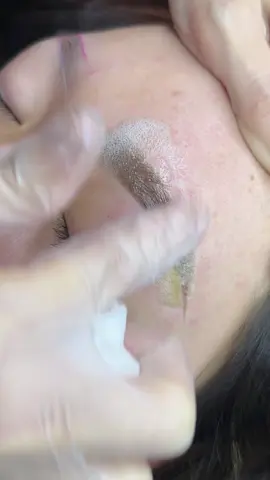 Khóa học chỉ 25tr 👉 Học full mày – môi – mí – sợi – nhũ – bikini 👉 Lên tay 20–30 mẫu thật, cầm tay chỉ việc từng bước 👉 Học tới khi vững nghề – làm được mới cho ra nghề ❤️#pmu #khoahocphunxam #dayphunxam #pmuartist #beforeandafter 