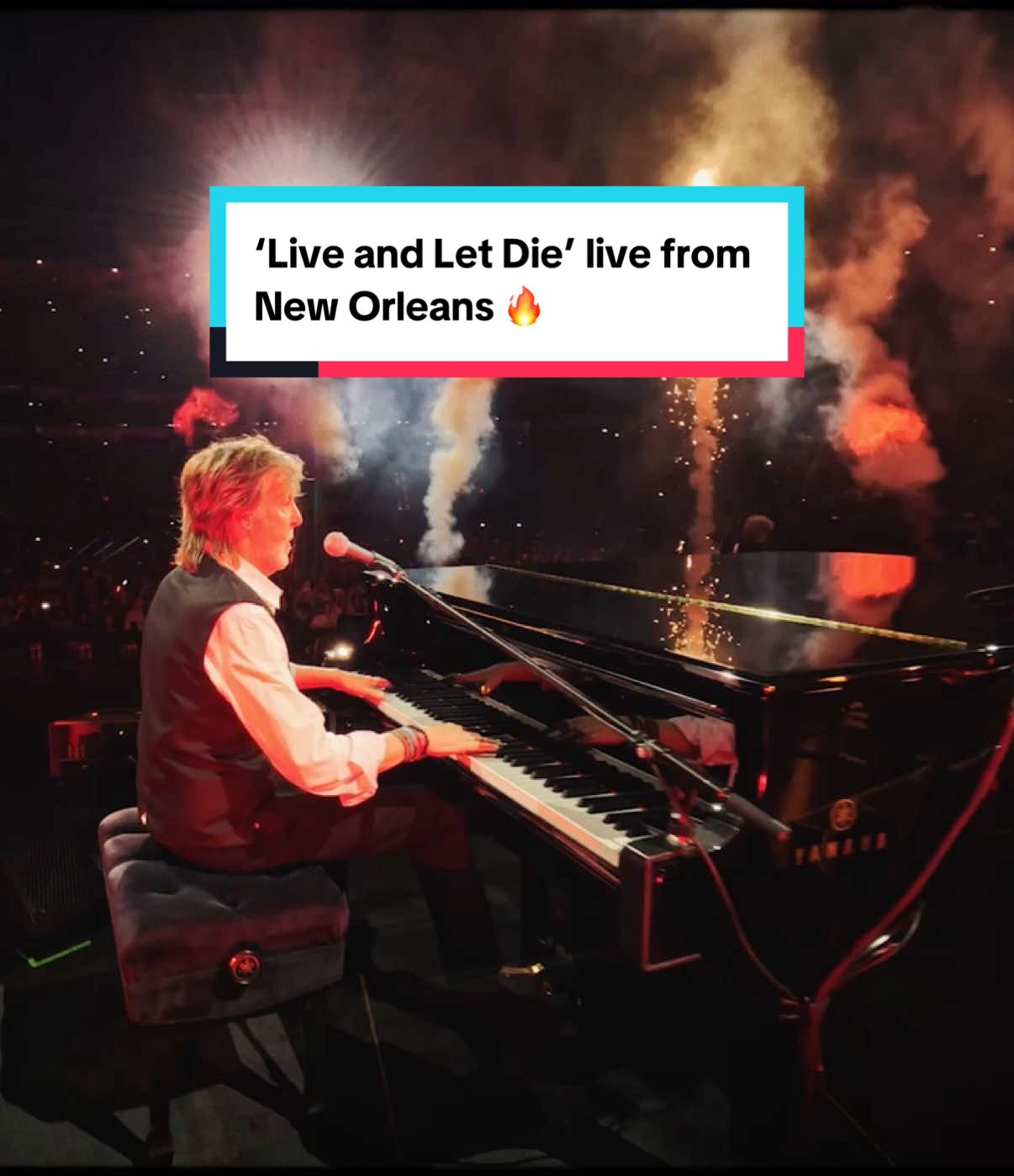 Rotate your phone ↪️ and watch 'Live and Let Die' live from New Orleans 🔥 🎥 by Charlie Lightening #PaulMcCartney #OnTour #LiveAndLetDie #Wings #PaulMcCartneyGotBack 
