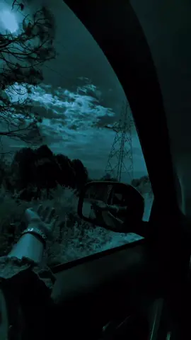 Maxey riyo I qaladay🥺🎧 #farxiyafiska #somalilyrics #spiderlyrics #jawi_bila🌊❤️🌴 #maxaan 