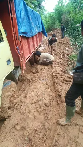 jalan berlumpur,,,BATUROTOK,,,