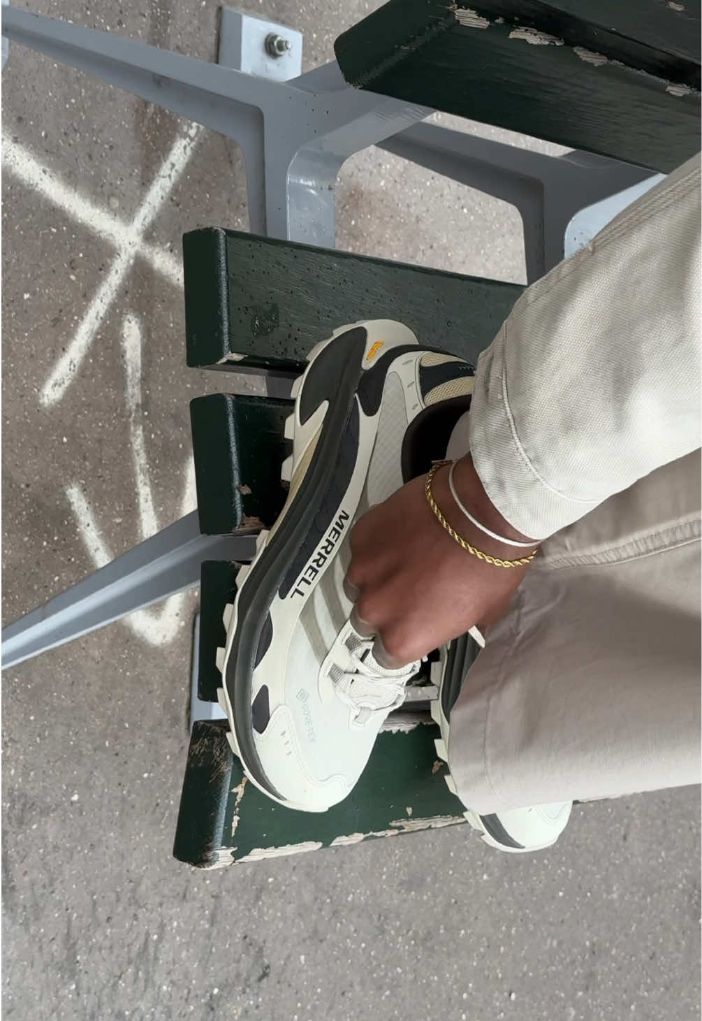 Advertising for @merrell. Ready for adventure… or just your daily coffee run ☕  Comfort, durability & waterproof all in one. 30% off with code FRANCESCOTY.  Discount code valid until the end of January and applies to all full-price products online only.