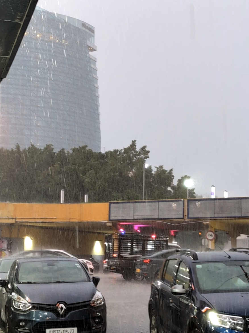 Annaba wech raki rafda f had la boutique  livraison 58 wilaya  #OOTD #annaba #sheraton #الشتاء #algeria 