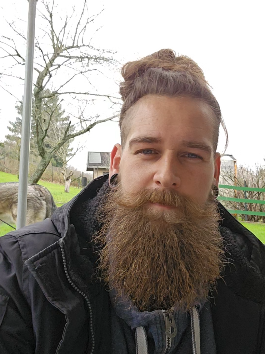 hair update, washed yesterday #vikings #hair #hairstyle #beard #longhair 