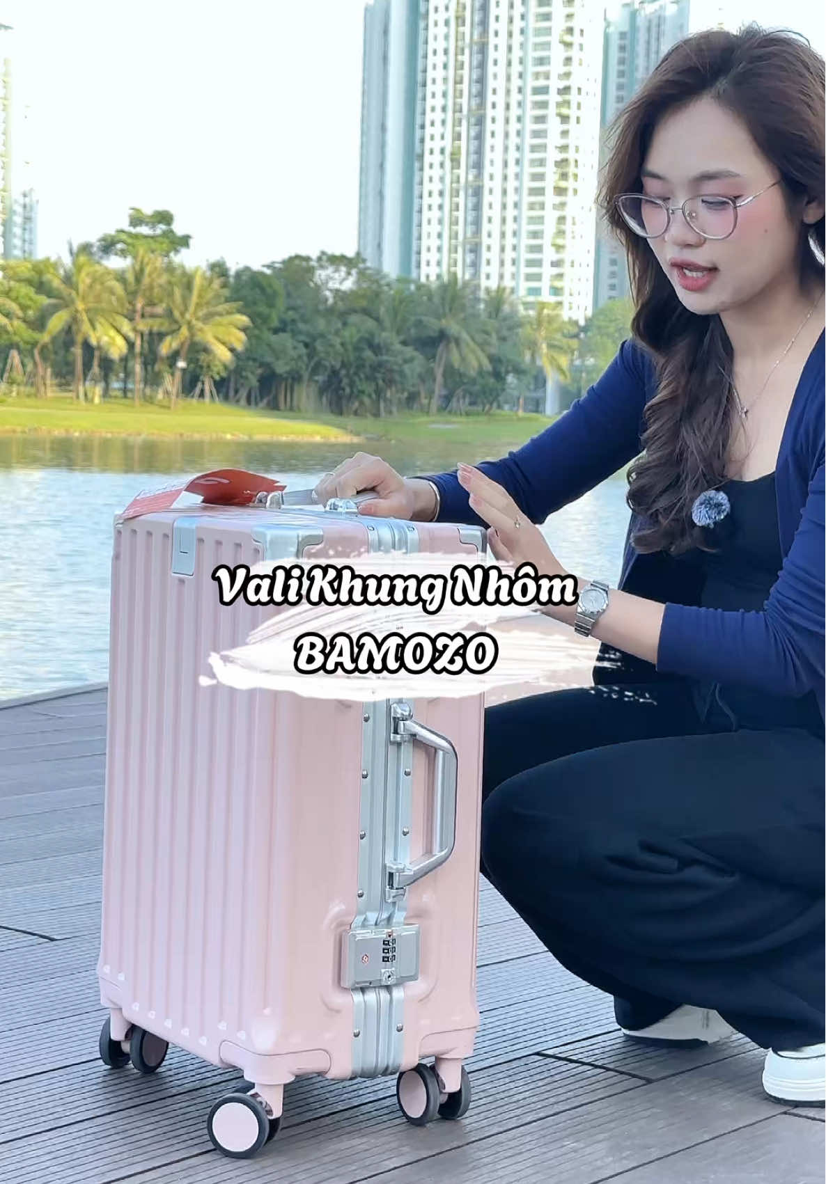 Vali chịu lực cực kì xịn xò luôn ấy mọi người ơi #validulich #bamozo #valicaocap 