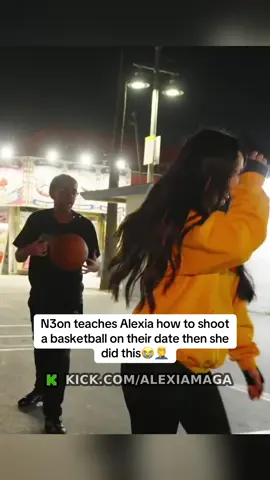 N3on teaches Alexia how to shoot a basketball on their date then she did this😭🤦‍♂️ #alexiamaga 