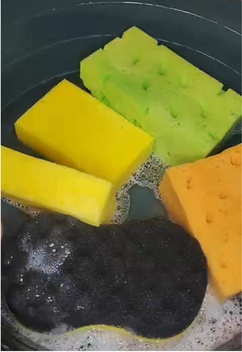 FOUR RINSES 🤩 AFTER SQUEEZING IN DISH SOAP/ LAUNDRY POWDER! PART 1: @HD Sponge Squeezing  [Sassysponges on YT] #spongesqueezing #asmr #fyp #satisfyingvideos #watersounds  