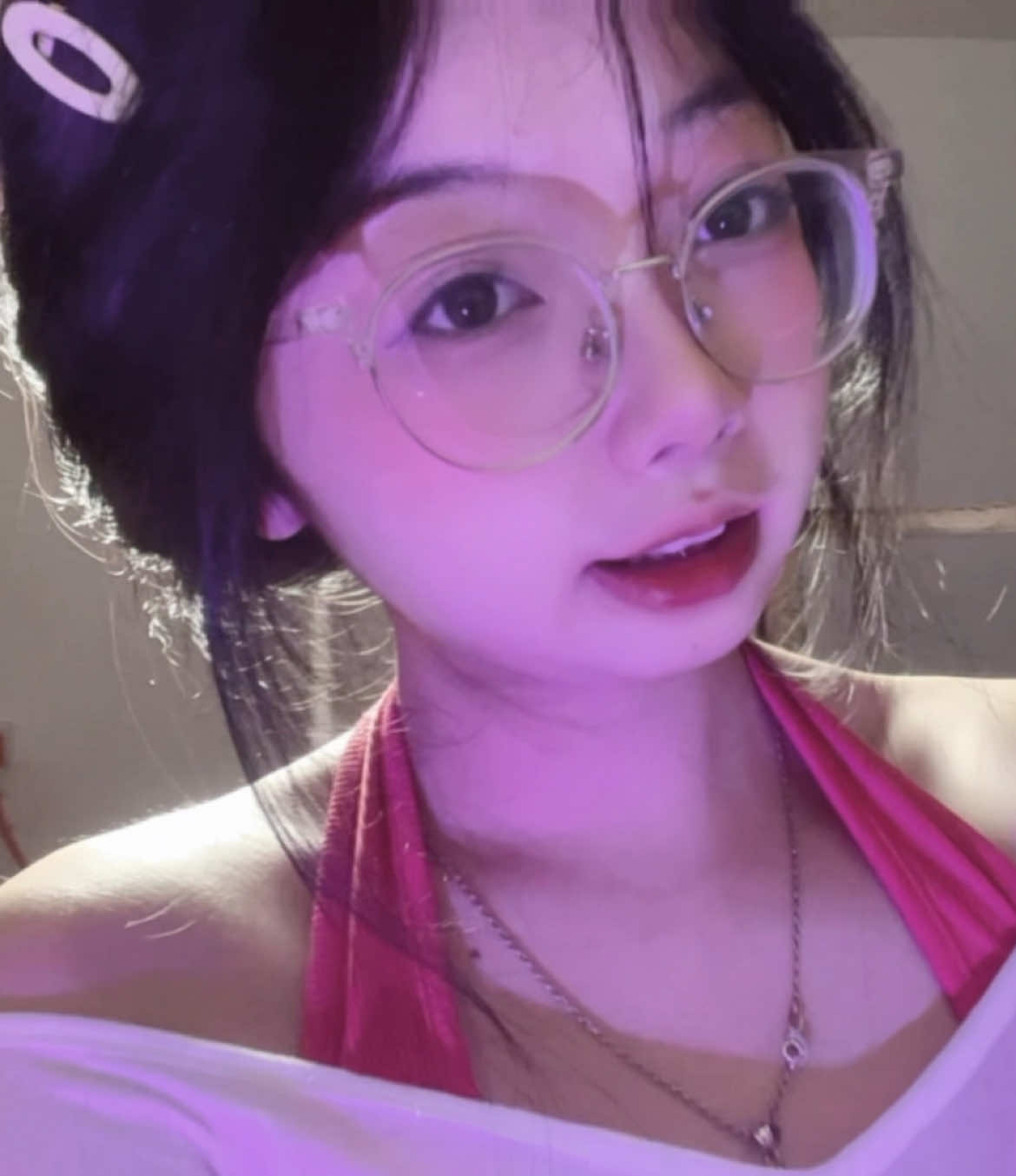 Phần 3: Như một trò đùa … #xuhuonggggggggggggggggg 