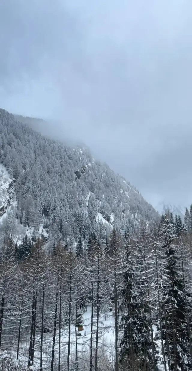 #cremas #viliamoneiperteeeeeeeeeeee #voliamoneiperteeeeeeeeeeee✈✈️✈️frtm #bellezzanaturale #neiperteeeeeeeeeeee🥐🥯 #larocheposaymaroc 