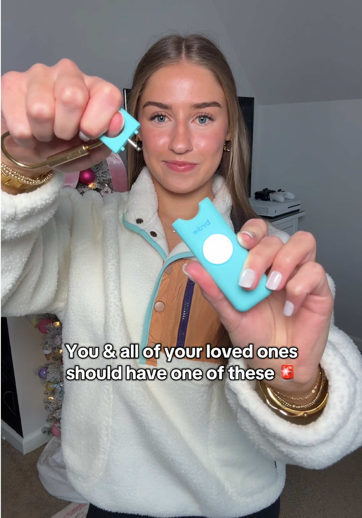 Give the gift of safety this Christmas!🚨❤️ #birdie #personalsafety #safety #gifts #tiktokmademebuyit 