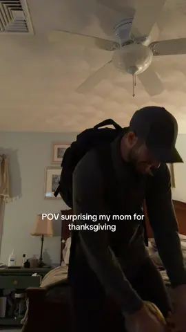 POV surprising my mom for thanksgiving #Love #foryoupage #fyp #thanksgiving #rhodeisland 