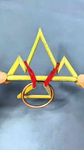 O auge dos quebra-cabeças da antiguidade: caminhos que se invertem — você tem uma solução ainda mais brilhante? #BrinquedoEducativo #MãosÀObra #CriatividadeInovadora #SabedoriaAntiga #DesenvolverConcentração 