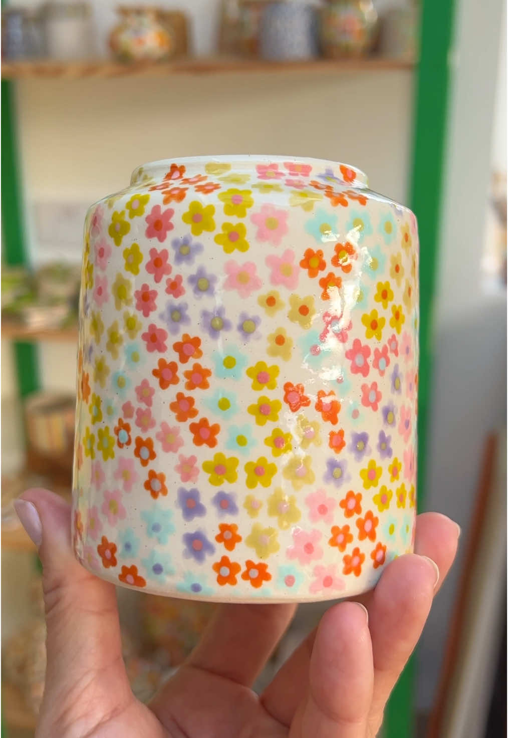 Thank you so much to everyone that purchased an artwork over the weekend 🌈 This is a little flower patch vase in the making that is off to its new home!  . I updated my shop at the weekend (www.emilyhettart.co.uk) if you would like to take a peek ❤️ . Happy Wednesday!  . . #handmade #pottery #ceramics #glazing #vase 