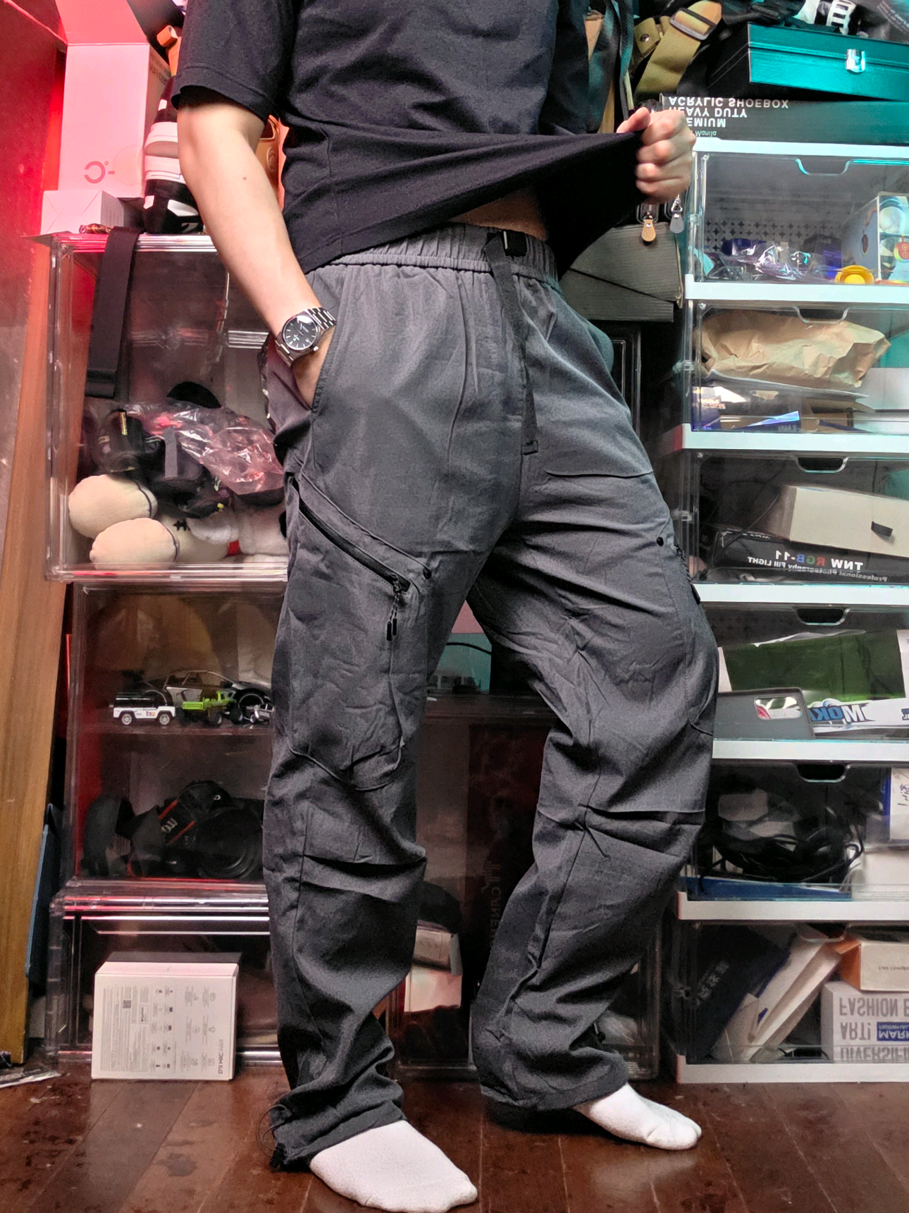 astig na garterized cargo pants that is fashionable and comfortable fit and loose. that you can wear for everday pants for men or motorcycle pants and streetwear outfit pants #cargopants #loosepants #pantsformen #streetwearoutfit #motorpants 