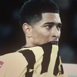 wat do yall know abt tis song…. madrid play in like 2 hrs so hala madrid 🥹✌🏼 - scp me - vsdt @elena⁵ hi my love  - @kamila @kass @meow @❦ hi random dts   — #judebellinghamedit #judebellingham #bvb #realmadrid #fyp 