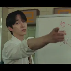 يضحكنيي هههههههههههههه #typhoonfamily #جونهو #leejunho #fyp #foryou 