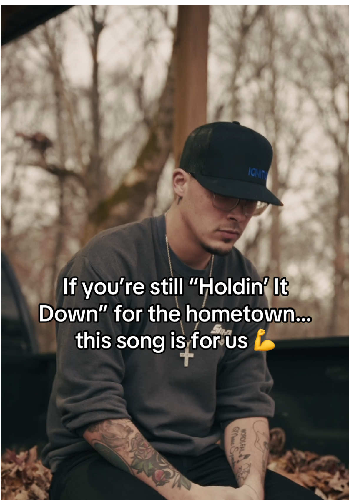 If you’ve been “Holdin’ It Down” for your hometown…this is a jam for us🤟 #holdinitdown #chasematthew #newcountrysongs #country #newalbumnextsummer  