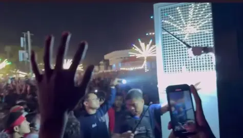 เดือดจัด🔥#คาราบาว #งานช้างสุรินทร์ #สุรินทร์หวานมาก❤️‍🔥 #ฟีดดดシ 