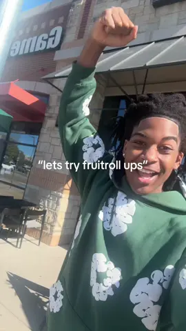 NO WAY TO FREAKED OUT😭😭😭