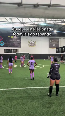 Aunque esté lesionada todavía sigo tapando 💜