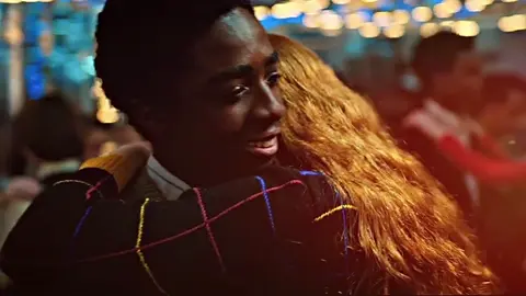 can’t believe s5 is coming out today #lumax #strangerthings #lucassinclair #maxmayfield #fyp 