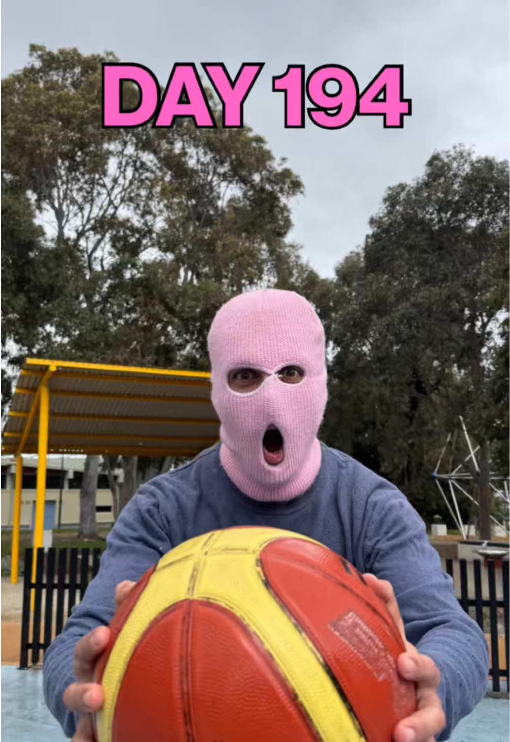 Day 194 of wearing a balaclava every single day until LUKSO gets listed on @Binance!  #lukso #lyxbandit #crypto #binance 