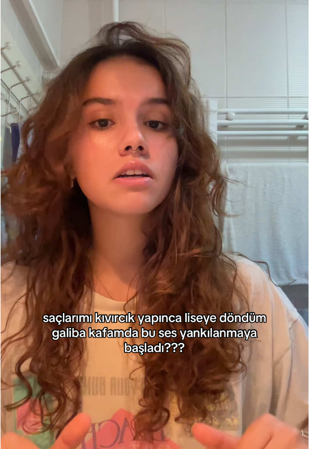 o kadar uzun zamandır kıvırcık yapmıyormuşum ki liseye döndüm