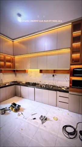 Mahal??? Iya. Kenapa??? Karena Ini material Aliminium. #bekasi #dapurestetik #kitchenset #dennycaknan #dapur 