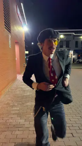 It’s getting colder #kershawmethod #outfit #actor 