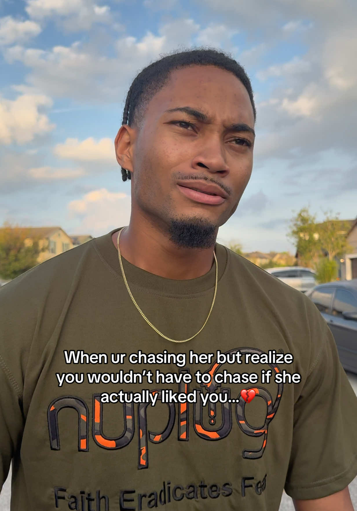 There is no chasing when they ACTUALLY like you 😂🤷🏽‍♂️ #viral #relatable #relationships #girlfriend 