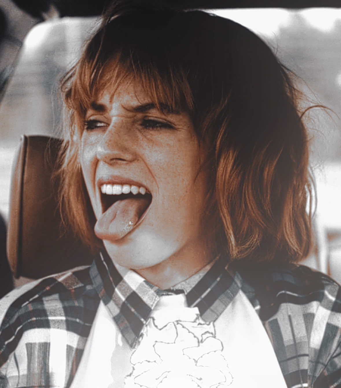 preparing to log out of everything until i finish vol 1 [ib/ac @luis sdt @lukesarrow] #robinbuckley #robinbuckleyedit #mayahawke #strangerthings #fyp  ORIGINAL CONTENT 