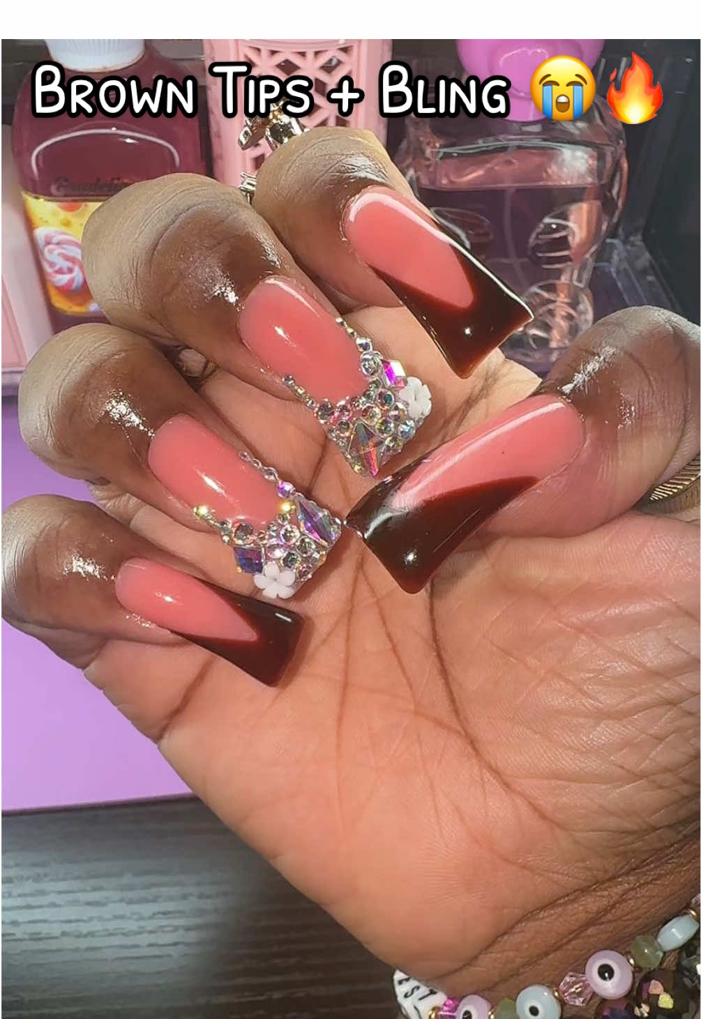These nails are everything 💅🏽✨ #pressonnails #nailtok #nailinspo #brownnails #blingnails