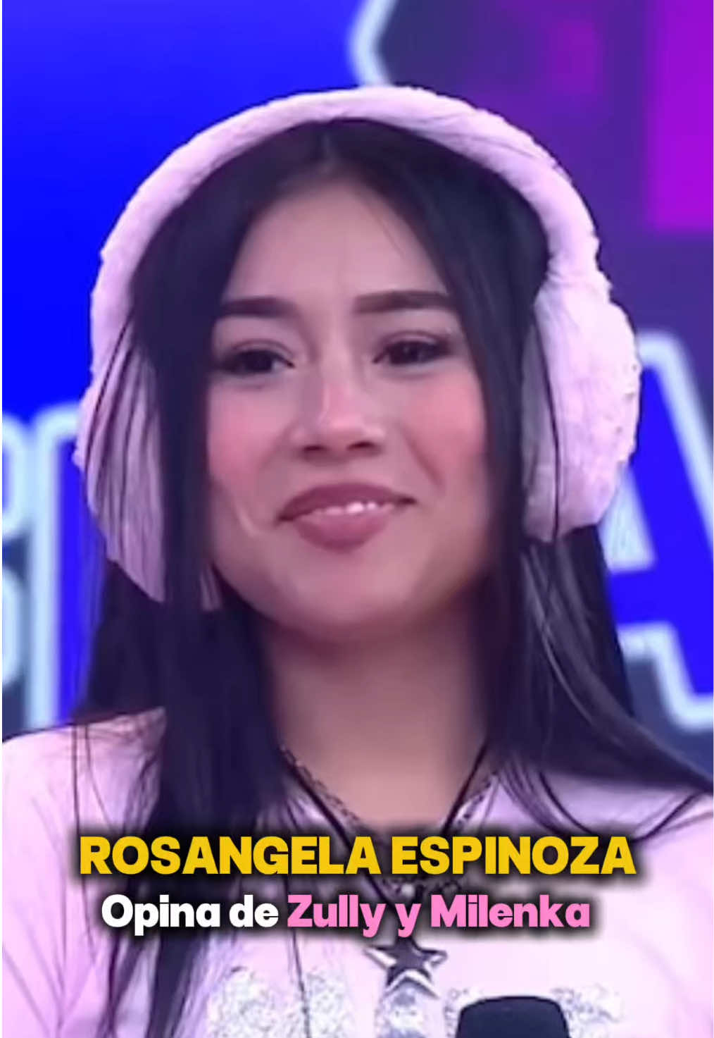 🌹 Rosangela hizo un contraste entre las voces de Milenka Y Zully, ☝🏻 resaltó el esfuerzo de Zully en sus canciones, e indicó que Milenka tiene una voz hermosa 😮‍💨🔝 #milenkanolasco🎀 #milenkanolasco🐩💗 #teampirras #zully #gatchurras😺💘 @Milenka_nolasco🐩💗 @Zullyy @ROSANGELAESLO 