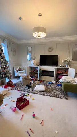 All I want for Christmas?? #stopmotion #CleanTok #cleanwithme 