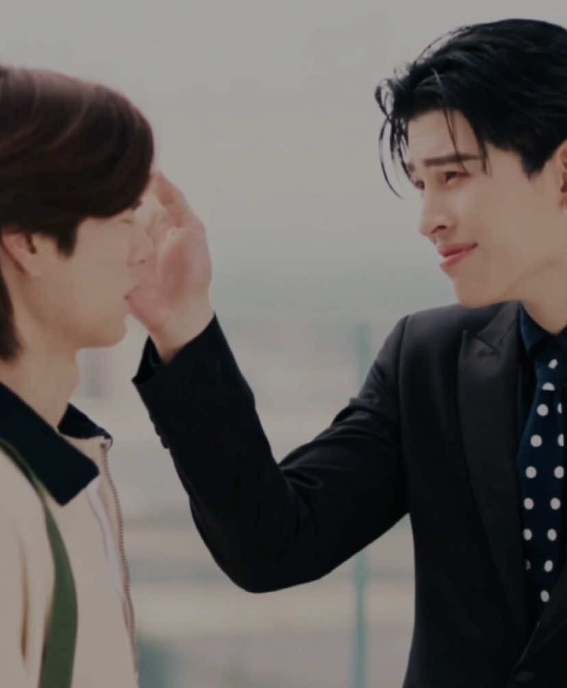 ✦ #meandthee — ⋆ ࣪. my parents they are so adorable i loved the way that he was like since peach doesn’t like guns i wont need one he said its safe like he literally took his word for it even tho hes not supposed to trust anyone ☹️☹️ AWWW MY THEE IS FALLING IN LOVE AND ISNT EVEN REALIZING IT 😣😣🤏 sc: @Wyn<3  tags: #fyp #pondphuwin #bl #nanawiftyy me and thee theepeach edit ep 2 | @ppnaravit @phuwintang |