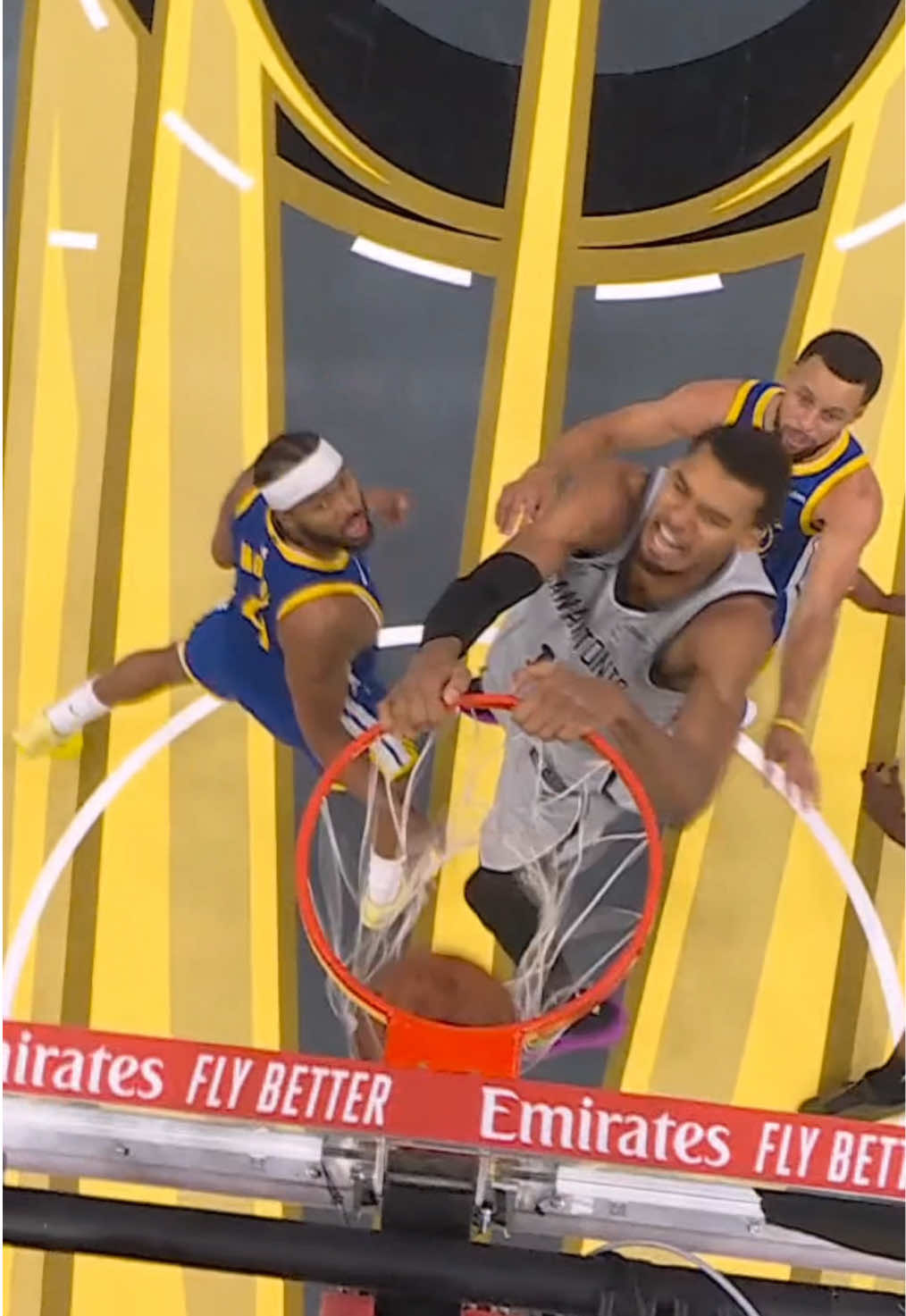 ALGUÉM SABE COMO PARAR WEMBANYAMA? 😂😅 #NBA #NBABrasil #NBAMeme #wembanyama #sanantoniospurs 