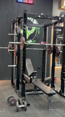 Bag @Flex_gainz  Embracing my girly side 💗 #gymbag #gym #gymgirl #pinkbag #pink 