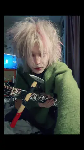 А парадокси реально не целовалась срочно?? #nirvana #teens #фембойчик #десятьбукв