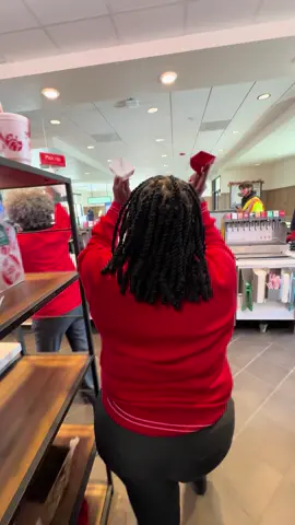 Happy birthday to our Owner Operator 🎉🎂 #chickfila #birthdayparty 