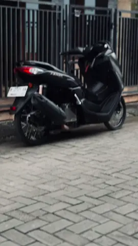 Morning person e cah🔥🫀 #fyp #nmaxmodifikasi #penggunaring17 #foryoupage #katakata 