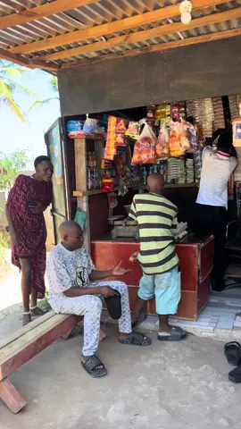 @Handsome  wa  Dunia @KETTY @kinywel 😂 @mishannyce 