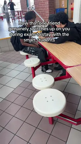 Why did dixiedamelio sing ts😭✌️#fyp#viral#funny#dixiedamelio#foryouuuuuuuuuuuuu  