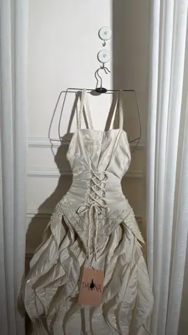 #فساتين #تصويرنا_الشخصي #فساتين_مناسبات #explore #foryoupage 