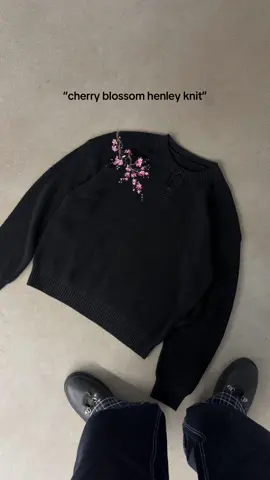 600gsm, 100% cotton.