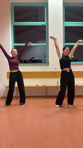 #dance #lushlifezaralarsson @Amsn ❣️