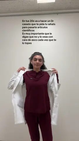 En tus 20 nunca des tu whats app para que te pasen artículos científicos #doctora #medicina #estudiante #trend #womenempowerment  