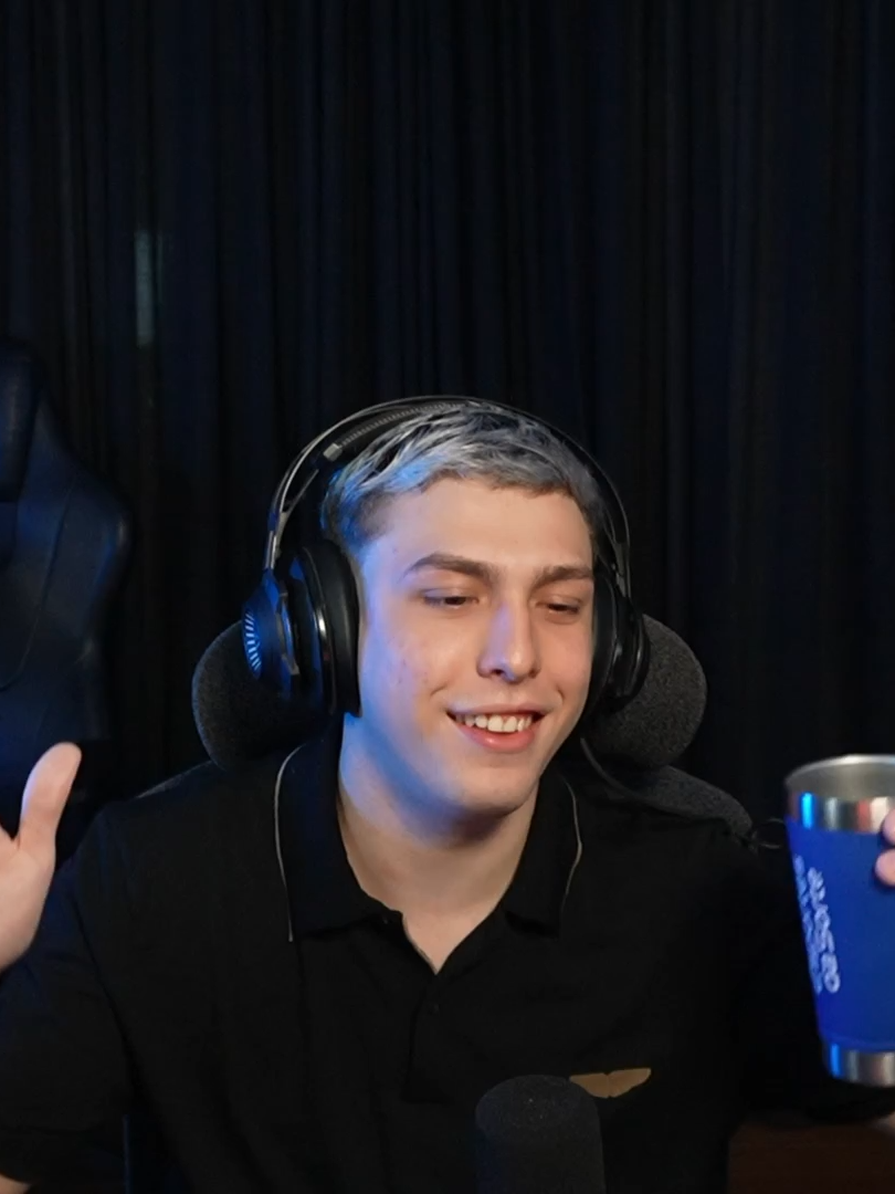 astrinho #yuri22 #fy #astrox #00