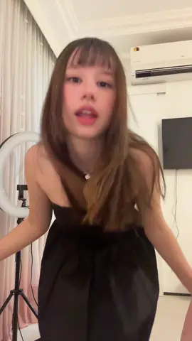 eat it up🍝 #valentinapontes #tiktok #fyp #eatitup #lesserafim 