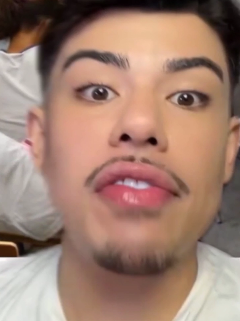 na rlk lula ajudando a gente✍🏼😂 #lula #ckzinzb7 #viralizou #fyp 