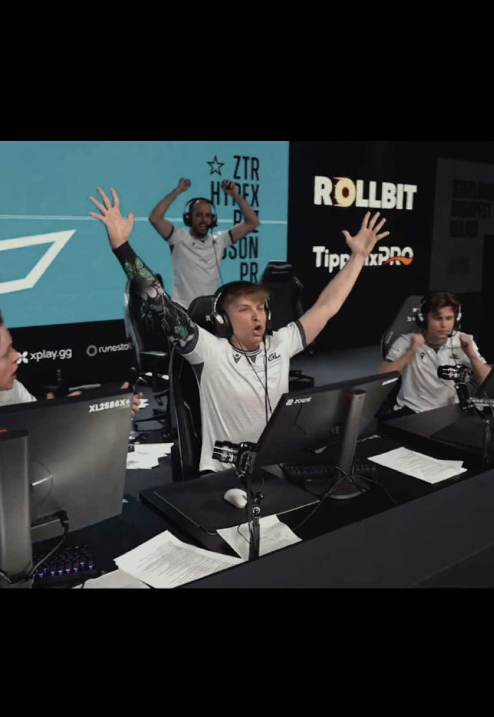 Hypex clutch at major. #cs2 #gamerlegion #clutch #csgomoments #csgo 